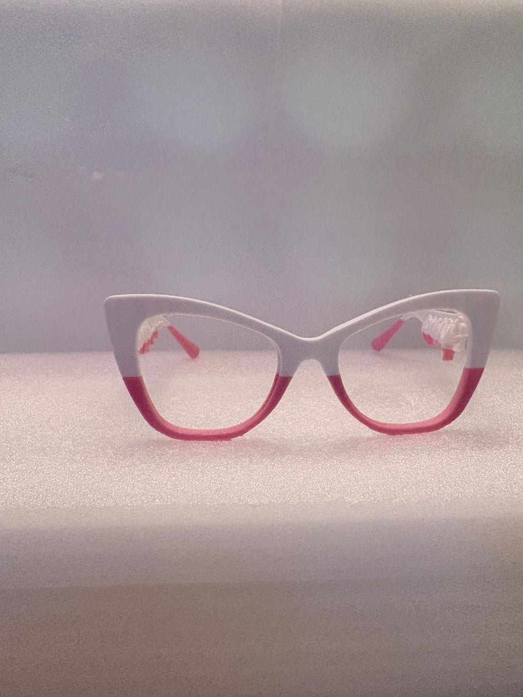 Pink+White Cat Eye
